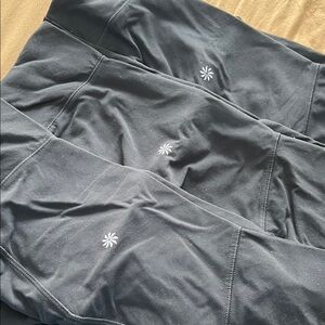 (3) Athleta Black 7/8 Tight